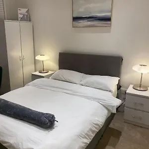  Apartment I&j United Kingdom